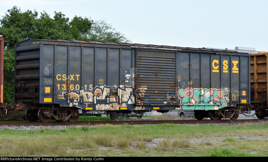 CSXT 136015